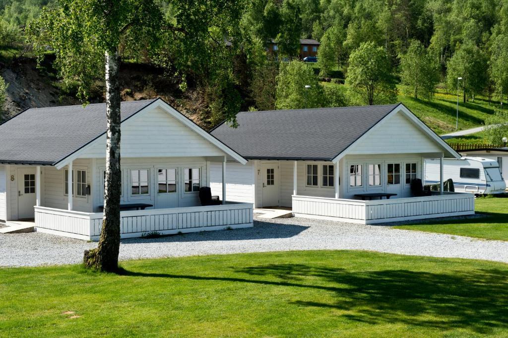 Kinsarvik Camping Hotel Стая снимка